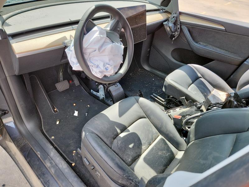 Photo 8 from auction – 2025 TESLA MODEL Y with VIN 7SAYGDEE0SA357340