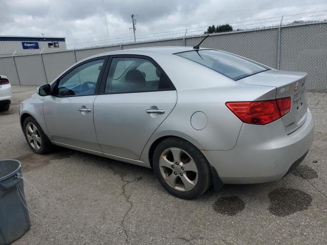 Zdjęcie 2 z aukcji – 2010 KIA FORTE EX z VIN KNAFU4A29A5265801