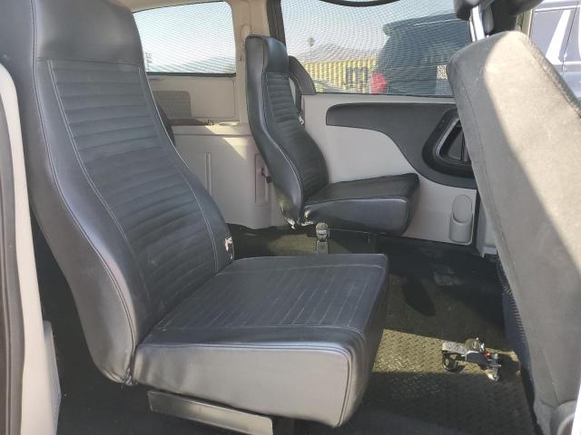 Photo 11 from auction – 2015 DODGE GRAND CARA with VIN 2C4RDGCG4FR556016