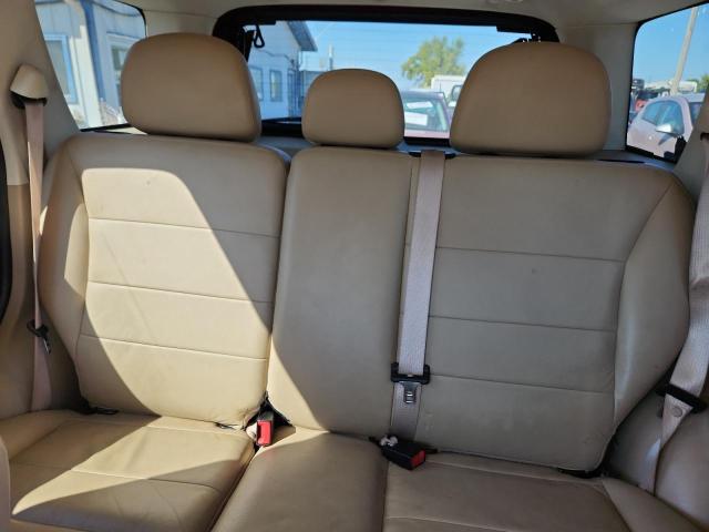 Фото 10 с аукциона – 2010 FORD ESCAPE LIM с VIN 1FMCU0E70AKA03201
