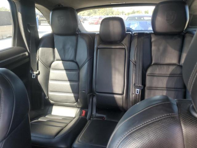 Photo 10 from auction – 2017 PORSCHE CAYENNE TU with VIN WP1AC2A21HLA97323