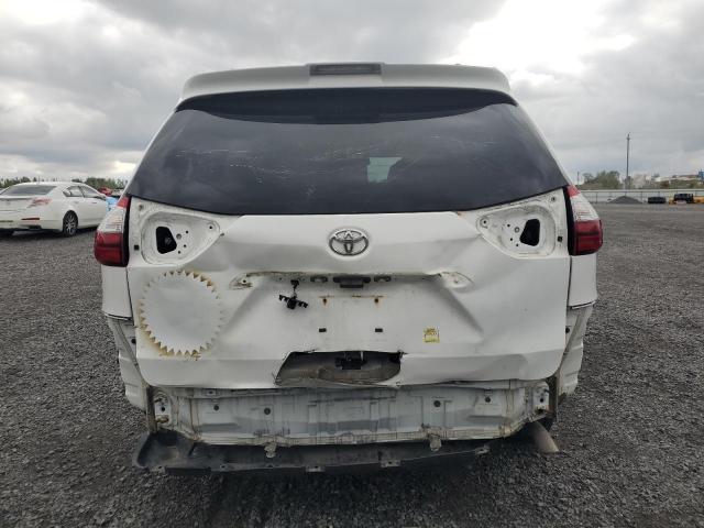 Photo 6 from auction – 2018 TOYOTA SIENNA L with VIN 5TDZZ3DC2JS908483