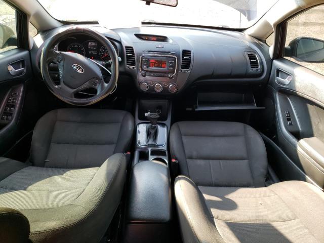 Photo 8 from auction – 2017 KIA FORTE LX with VIN 3KPFK4A7XHE016071
