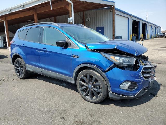 Photo 4 from auction – 2019 FORD ESCAPE SE with VIN 1FMCU9GD2KUB03409