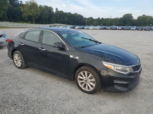Photo 4 from auction – 2016 KIA OPTIMA LX with VIN 5XXGT4L31GG037554