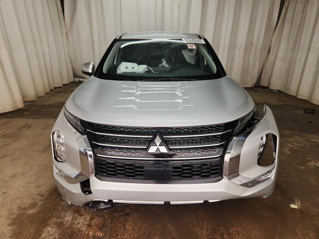 Photo 5 from auction – 2024 MITSUBISHI OUTLANDER with VIN JA4J3VA87RZ049079