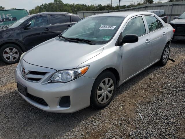 TOYOTA COROLLA BA 2013 مع رقم تعريف المركبة 2T1BU4EE6DC941585 - صورة من المزاد