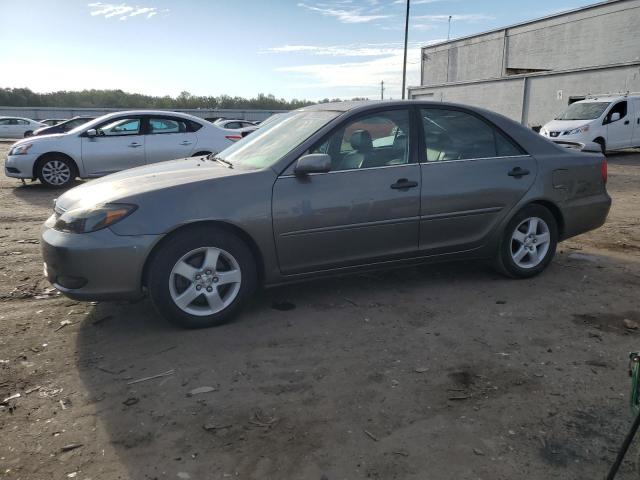 TOYOTA CAMRY LE 2003 with VIN 4T1BF30K93U562188 - Photo from auction