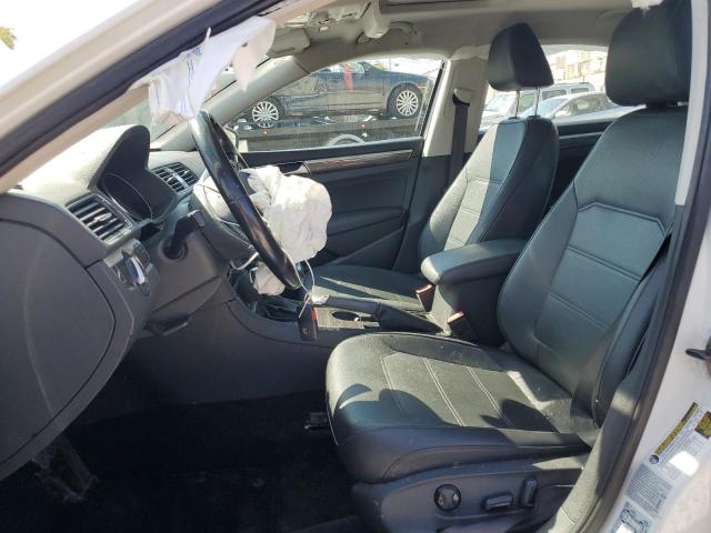 Photo 7 from auction – 2017 VOLKSWAGEN PASSAT SE with VIN 1VWBT7A33HC019523