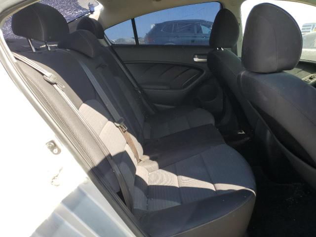 Photo 10 from auction – 2018 KIA FORTE LX with VIN 3KPFL4A78JE174346