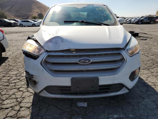 Photo 5 from auction – 2019 FORD ESCAPE SE with VIN 1FMCU9GD2KUC07284