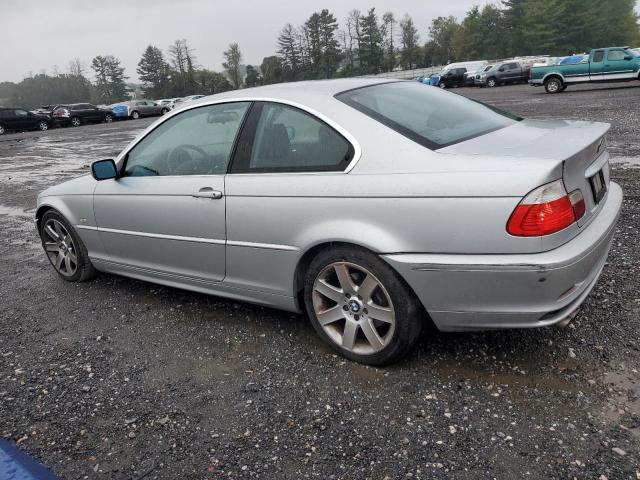 Фото 2 с аукциона – 2003 BMW 325 CI с VIN WBABN33473PG61742