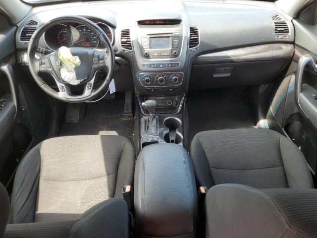 Photo 8 from auction – 2014 KIA SORENTO LX with VIN 5XYKT3A66EG447955