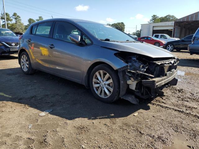 Photo 4 from auction – 2016 KIA FORTE EX with VIN KNAFX5A81G5493981