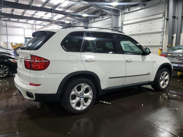 Photo 3 from auction – 2011 BMW X5 XDRIVE5 with VIN 5UXZV8C51BL417691
