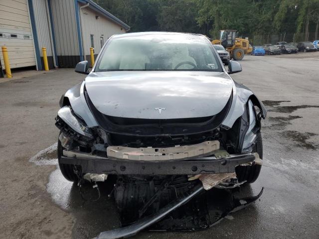 Photo 5 from auction – 2025 TESLA MODEL Y with VIN 7SAYGDEF5SF304631