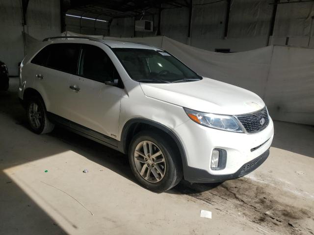 Photo 4 from auction – 2015 KIA SORENTO LX with VIN 5XYKTDA64FG555370