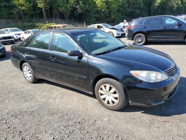 Photo 4 from auction – 2005 TOYOTA CAMRY with VIN 4T1BE32K65U404779