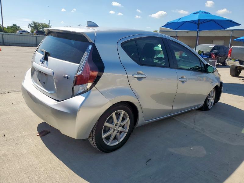 Photo 3 from auction – 2016 TOYOTA PRIUS C with VIN JTDKDTB39G1130210