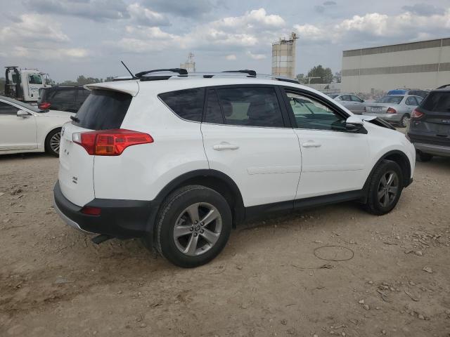 Photo 3 from auction – 2015 TOYOTA RAV4 XLE with VIN JTMRFREV7FD154463