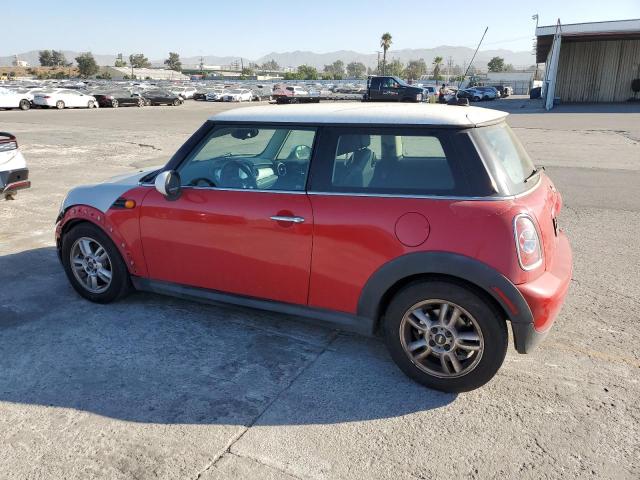 Photo 2 from auction – 2011 MINI COOPER with VIN WMWSU3C52BT098355