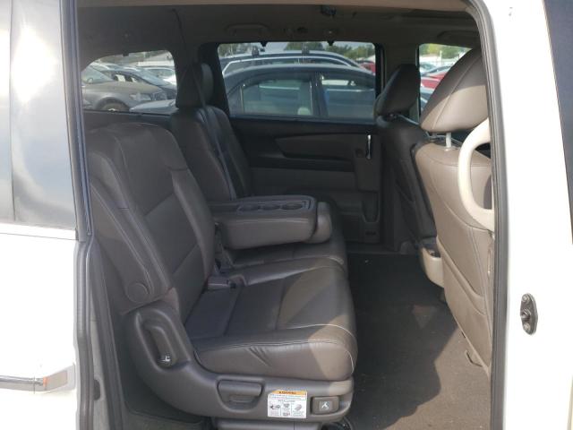 Photo 11 from auction – 2015 HONDA ODYSSEY TO with VIN 5FNRL5H95FB002173