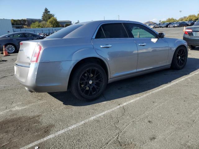 Photo 3 from auction – 2014 CHRYSLER 300C with VIN 2C3CCAET0EH104301