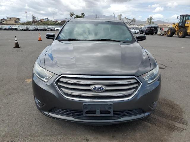 Photo 5 from auction – 2017 FORD TAURUS SEL with VIN 1FAHP2E81HG133397