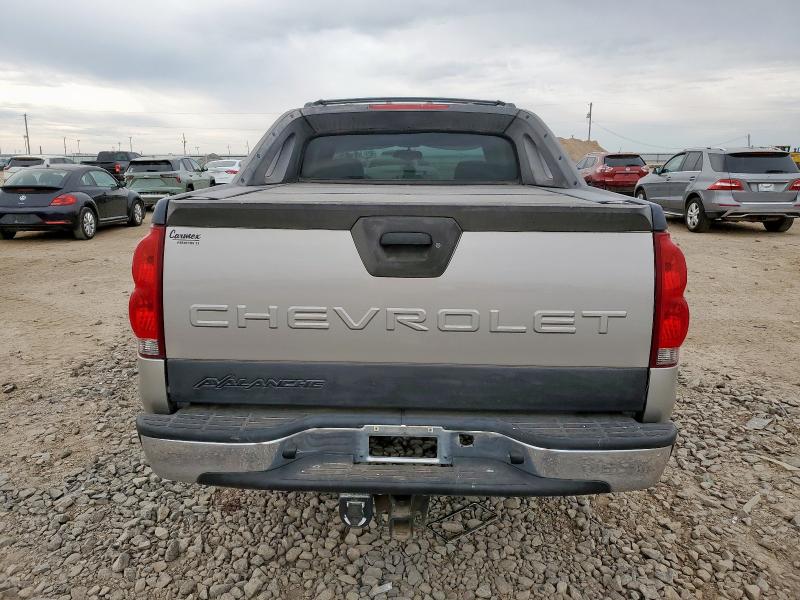 Photo 6 from auction – 2004 CHEVROLET AVALANCHE with VIN 3GNEC12T04G111408