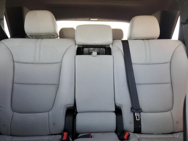 Photo 10 from auction – 2014 KIA SORENTO SX with VIN 5XYKWDA72EG487990