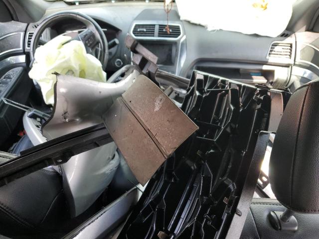 Photo 8 from auction – 2019 FORD EXPLORER L with VIN 1FM5K7F83KGB11671