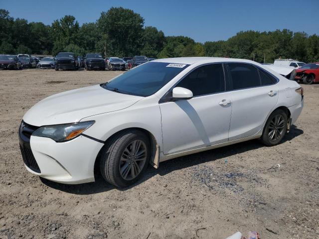 Photo 1 from auction – 2015 TOYOTA CAMRY LE with VIN 4T1BF1FK6FU497817