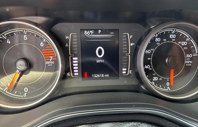 Photo 9 from auction – 2019 JEEP CHEROKEE L with VIN 1C4PJLCB5KD263445
