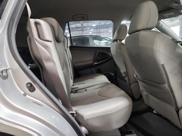 Photo 11 from auction – 2010 TOYOTA RAV4 with VIN JTMBF4DV1A5025854