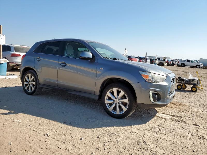 Photo 4 from auction – 2015 MITSUBISHI OUTLANDER with VIN 4A4AP4AU5FE052124
