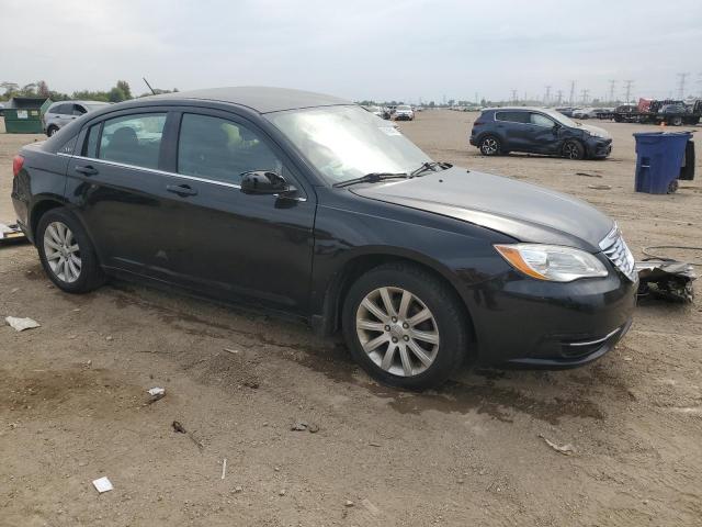 Photo 4 from auction – 2012 CHRYSLER 200 TOURIN with VIN 1C3CCBBB7CN107475