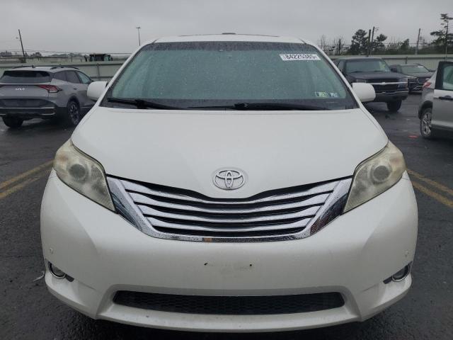 Photo 5 from auction – 2011 TOYOTA SIENNA XLE with VIN 5TDDK3DC3BS026660