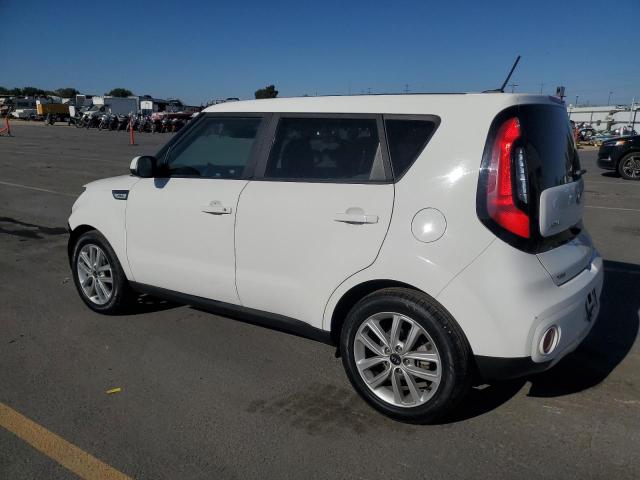 Photo 2 from auction – 2018 KIA SOUL + with VIN KNDJP3A57J7577631