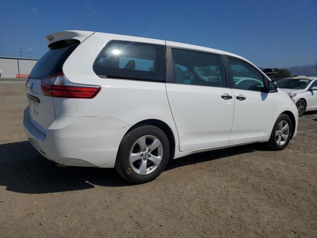Photo 3 from auction – 2016 TOYOTA SIENNA with VIN 5TDZK3DC0GS729002