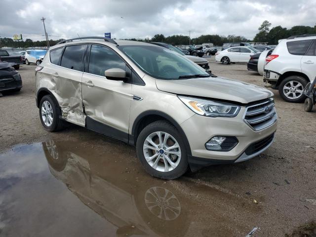Photo 4 from auction – 2017 FORD ESCAPE SE with VIN 1FMCU0GD4HUD81815