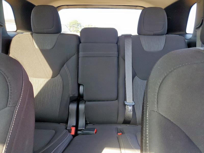 Photo 10 from auction – 2015 JEEP CHEROKEE L with VIN 1C4PJLCB1FW700299