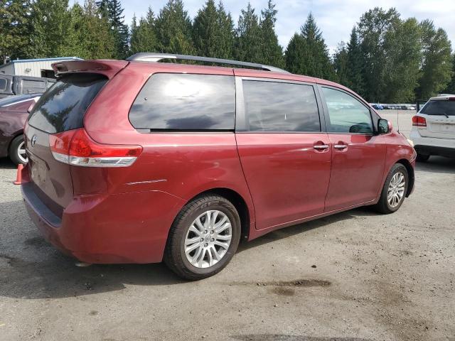 Photo 3 from auction – 2014 TOYOTA SIENNA XLE with VIN 5TDYK3DC7ES482960
