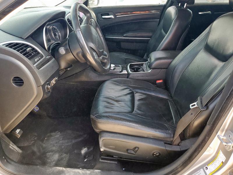 Photo 7 from auction – 2015 CHRYSLER 300 LIMITE with VIN 2C3CCAAG4FH930336