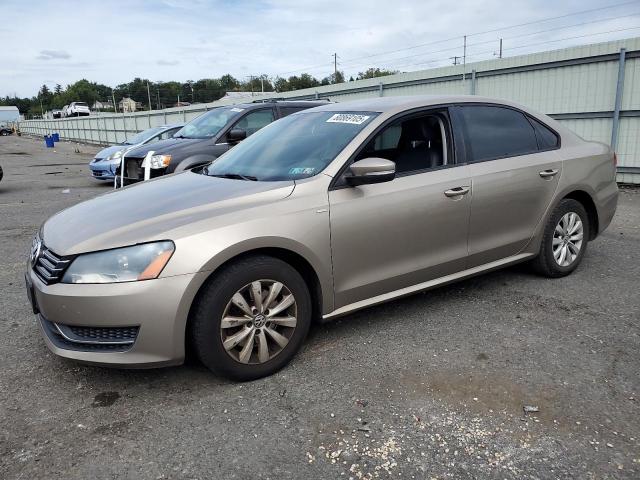 VOLKSWAGEN PASSAT S 2015 with VIN 1VWAT7A3XFC068078 - Photo from auction