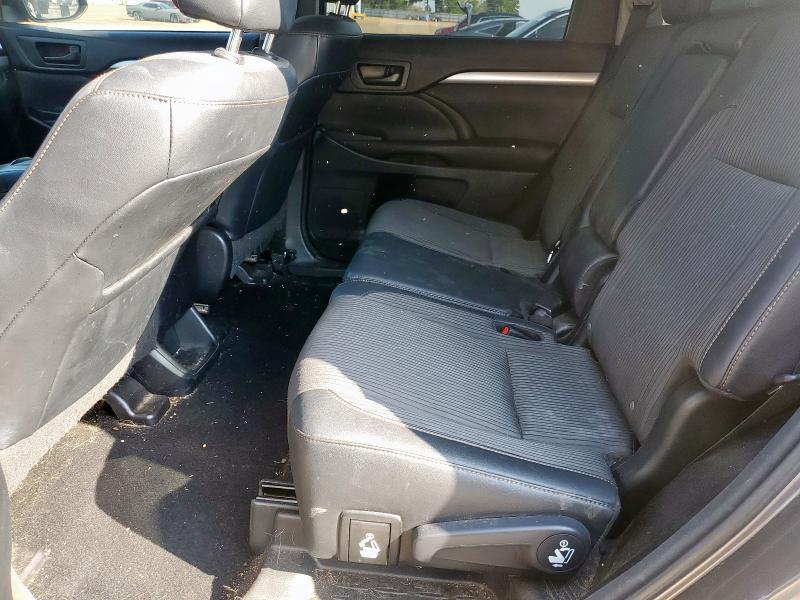 Photo 11 from auction – 2016 TOYOTA HIGHLANDER with VIN 5TDZKRFH7GS187375