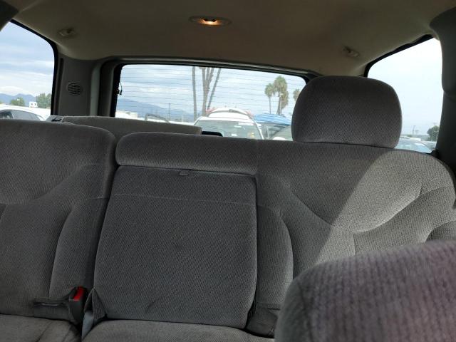 Photo 10 from auction – 2002 GMC YUKON with VIN 1GKEC13T82R280343