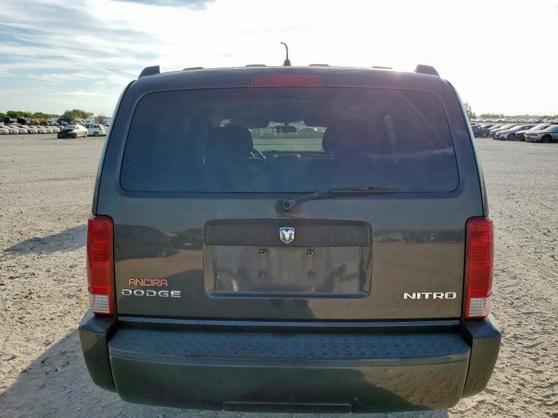 Photo 6 from auction – 2011 DODGE NITRO HEAT with VIN 1D4PT4GK9BW570618