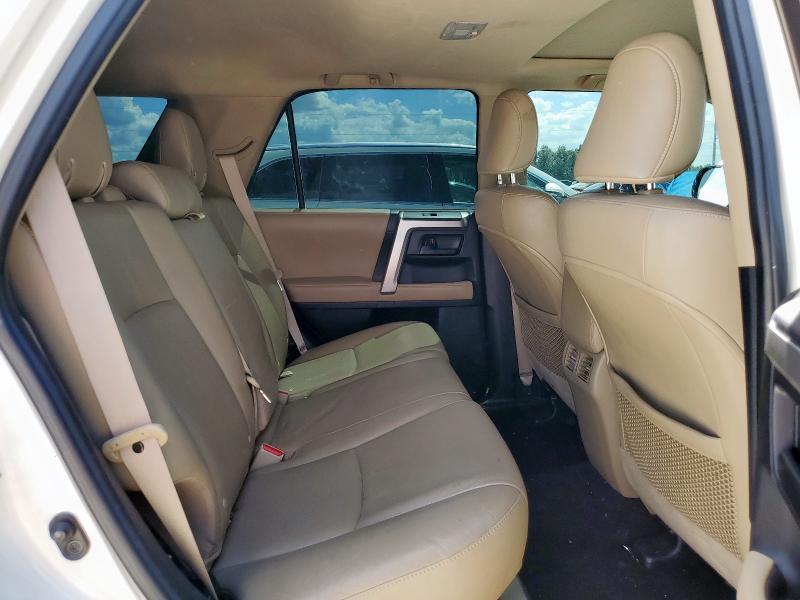 Photo 11 from auction – 2011 TOYOTA 4RUNNER SR with VIN JTEZU5JR4B5017276