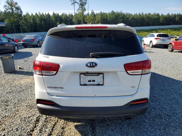Photo 6 from auction – 2018 KIA SORENTO LX with VIN 5XYPGDA58JG393950