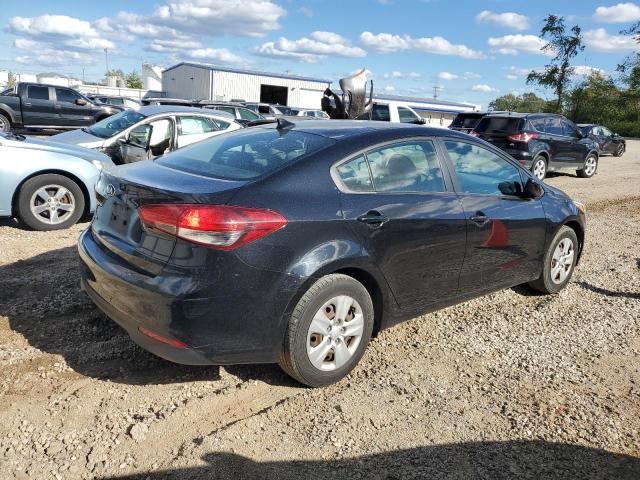 Photo 3 from auction – 2018 KIA FORTE LX with VIN 3KPFK4A71JE186602